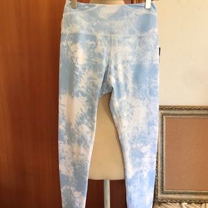 NUX Cloud Nine Reversible Legging